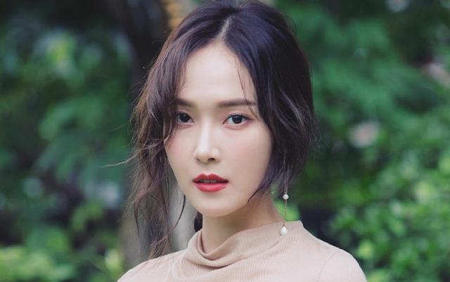 韩国有很多明星喜欢Angelababy,baby粉丝哭喊