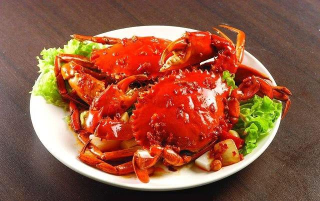 蒸大螃蟹时，用冷水还是热水?我总是弄错，难怪味道不新鲜