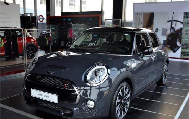 小资的最爱，同是一个爹妈生，就是活生生比X1高出一个档次！