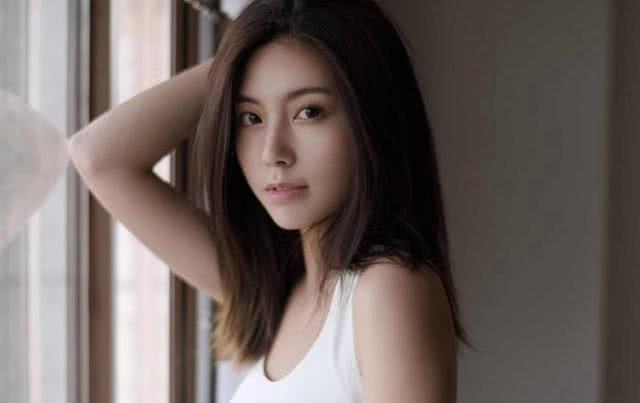 老公婚外情,女人习惯性的3种做法,可能会让情