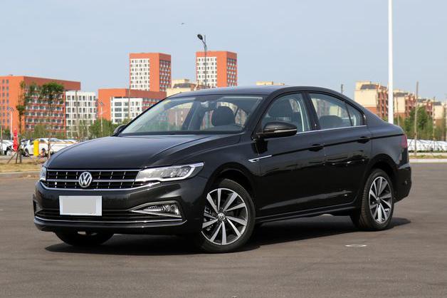 世纪难题！新宝来PK新朗逸，对比后惊人，兄弟之间相差这么大