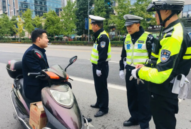 六部委终于出手整治低速电动车啦,是好事还是