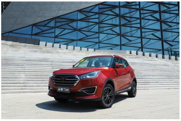 国产中最厚道的SUV,高颜值超低价,让宝骏510惊慌失措