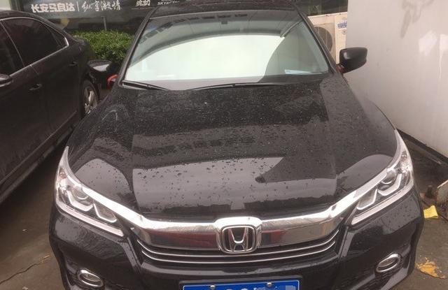 15.98万提雅阁舒适版