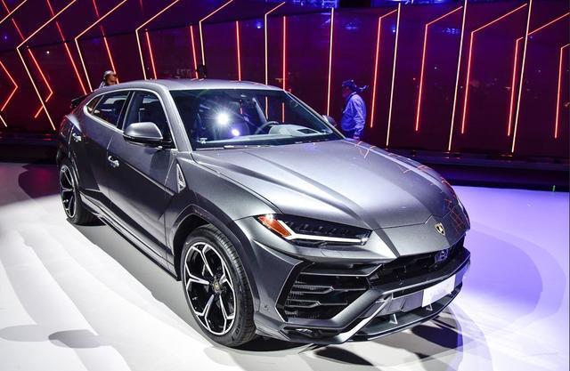 这SUV比特斯拉还快, 搭载奥迪发动机, 价格真不贵, 就是很像众泰