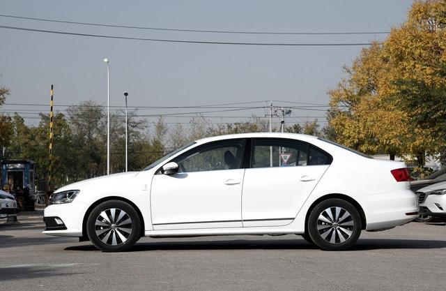 2018款的大众速腾上市了，13.81-21.88万元的区间价格你能接受吗