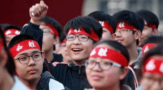 2018年云南高考人数突破30万 全面取消加分项