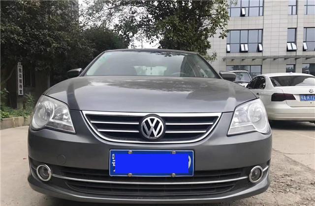 曾经的大众的经典车型，现在几万块淘一台，大众宝来很不错