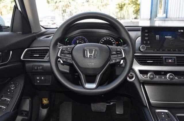 经典的内饰,过硬的品牌,20万左右的合资车值吗