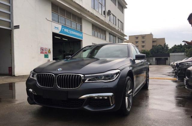 116万入手宝马740Li，升级M760Li，轮毂太漂亮了