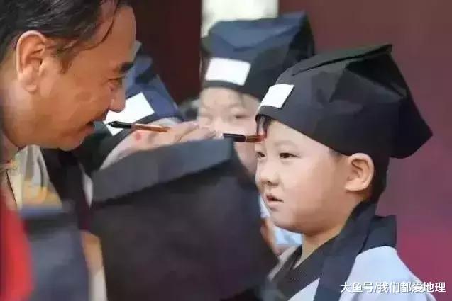 孩子, 希望你遇到一位手持戒尺、眼里有光的老