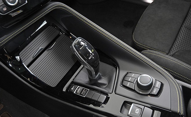 宝马X2 xDrive 5i 4S店实拍，与X1价格接近却是进口货