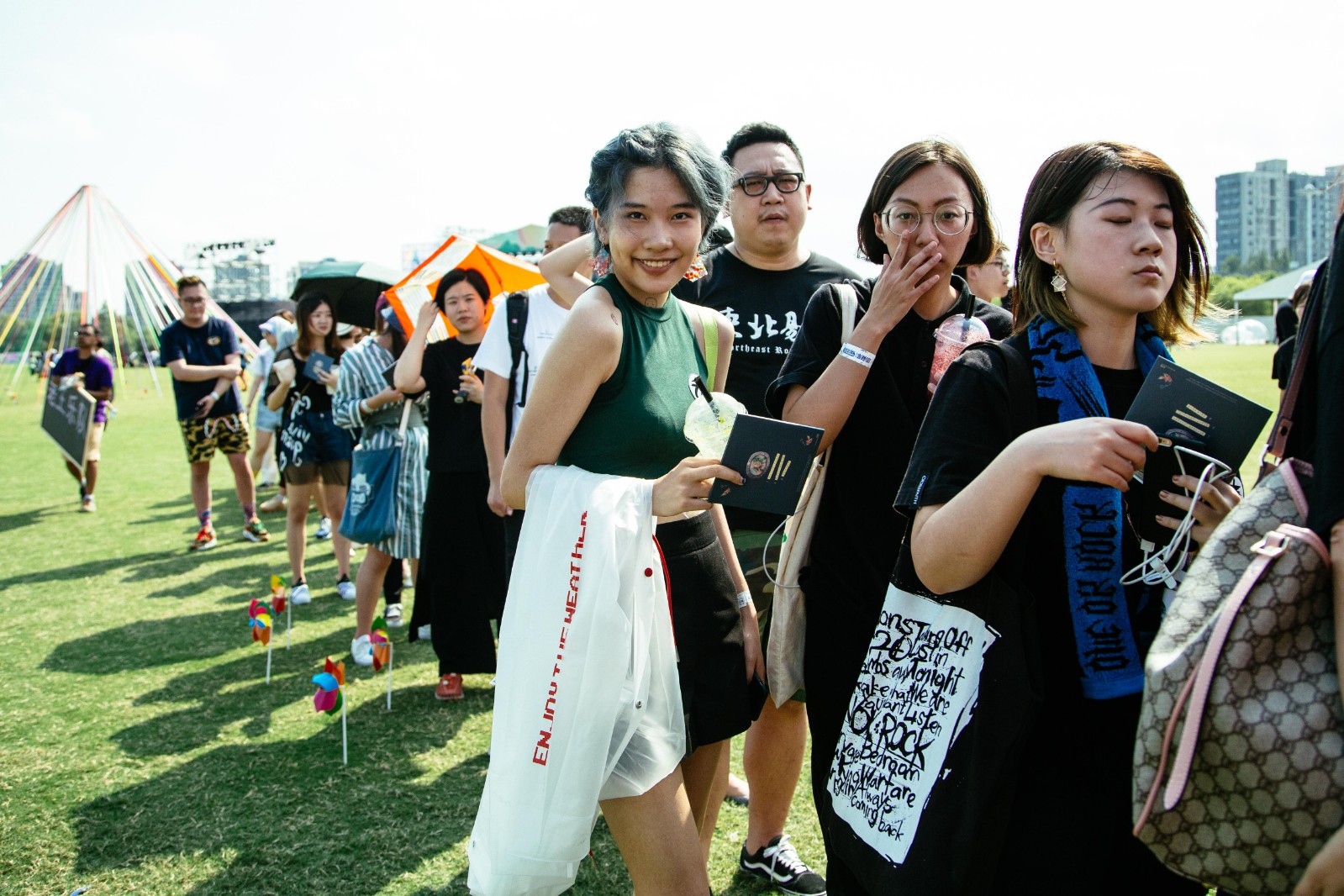 钢筋水泥中绽放的生命力:2018混凝草音乐节完