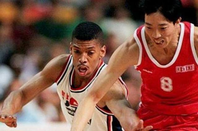 追忆当年94黄金一代辉煌,这张珍贵老照片,谁