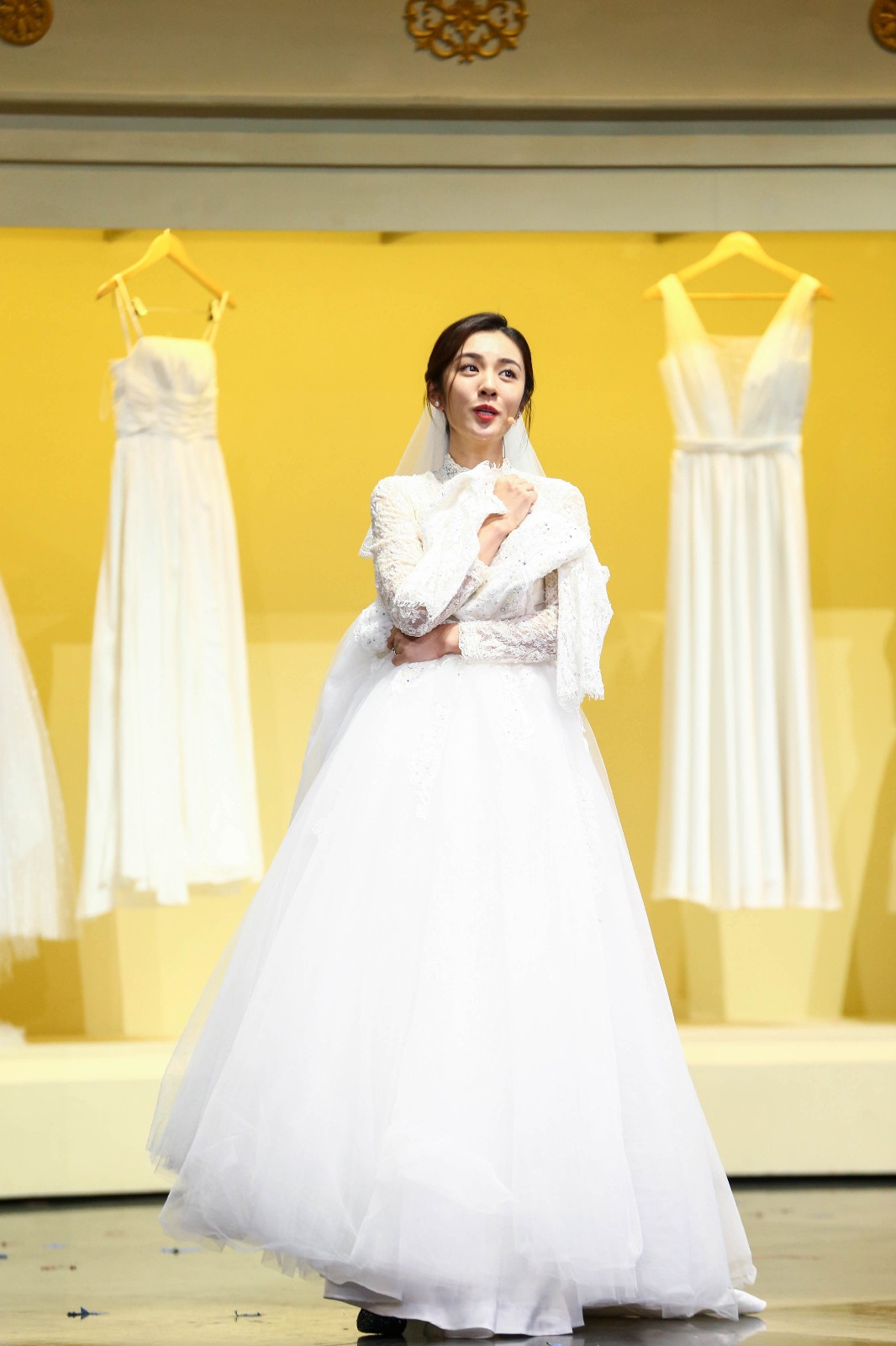 王晓晨微博回应质疑 直言从未羡慕任何人