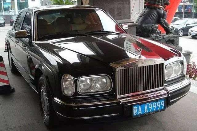最罕见的劳斯莱斯，1000万买，现在一个亿都不卖，车牌霸气