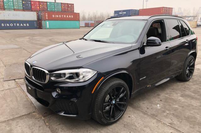 18款加版宝马X5M外形动感又不失优雅