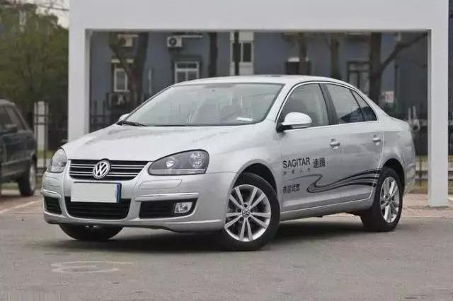 买车必看,成都人最期待车展来了，订车抽1吨油半价宝来只要5万3