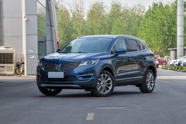 30万预算该选哪款豪华SUV？林肯MKC VS 奥迪Q3