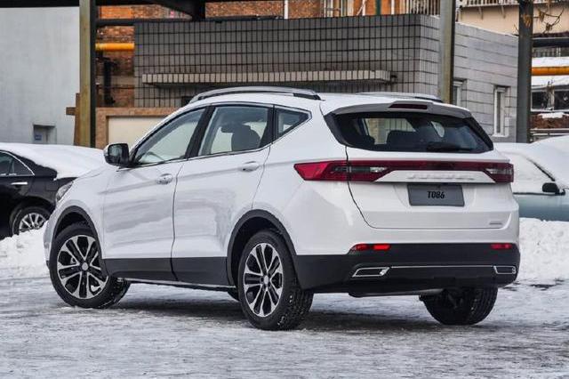 一汽全新SUV实拍，颜值完胜博越，仅售6万再配丰田发动机