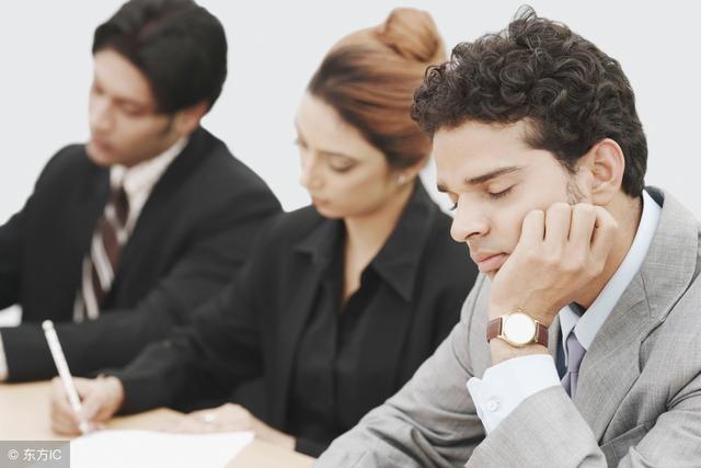 大家眼中的公务员职业应该是什么样的?