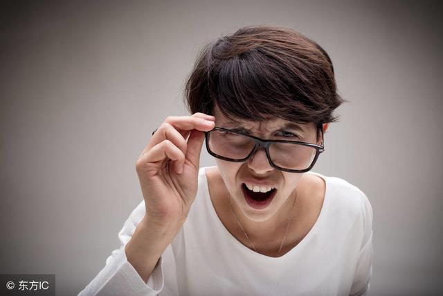 什么，背四级英语作文万能句式都是白搭？只有这样做才能得高分!