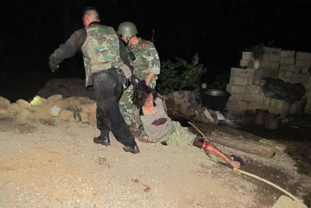 很多人误认为狙击手打胸不打头是仁慈的表现,