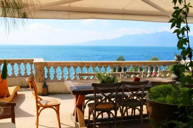 你一定不知道抚仙湖畔还有这么美民宿?!