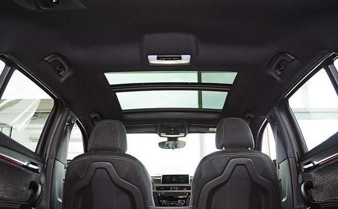 宝马X2 xDrive 5i 4S店实拍，与X1价格接近却是进口货