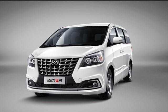 这款国产车, 外观方面, 真是和丰田埃尔法很像