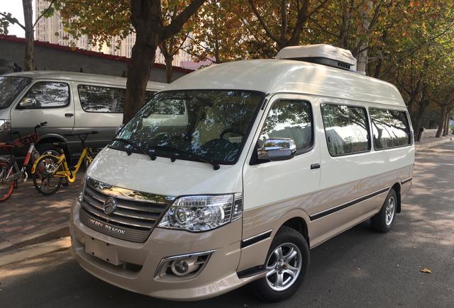 这款海狮房车一家4口出行太合适不过了