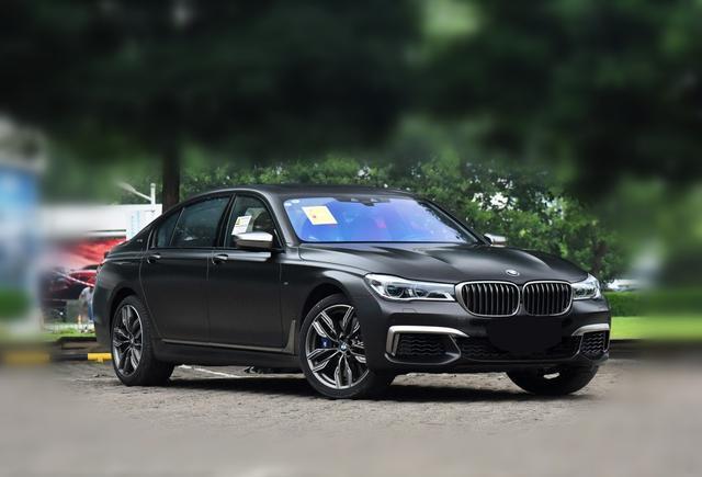 3.7秒破百！史上最快宝马竟然不是M系，而是这款260万的豪华轿车