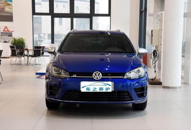 外观精灵小巧，性能的佼佼者，小编也在考虑，就是差钱