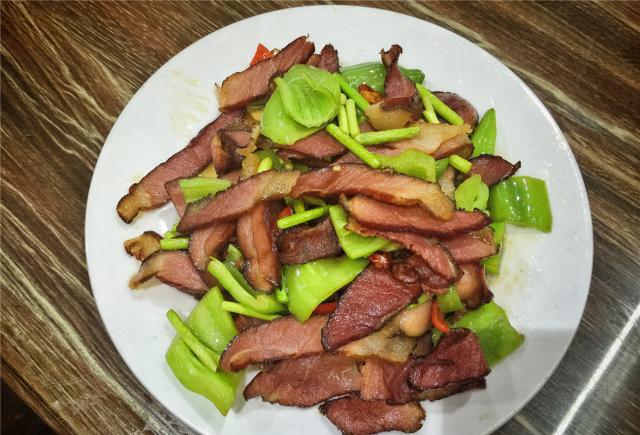 郑州这家川菜馆, 是住在东区的我跑西郊的唯一动力! !