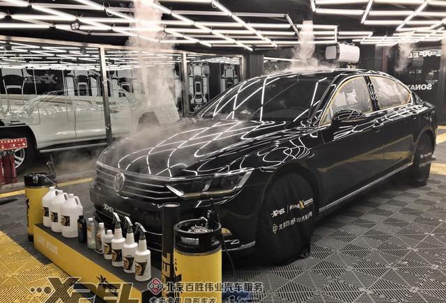 专业的施工环境！大众 迈腾施工XPEL隐形车衣的保护 省心又省事