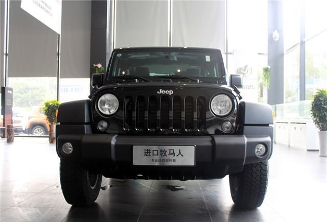 买JEEP就要买这款，越野性能超强，真正属于男人的车！
