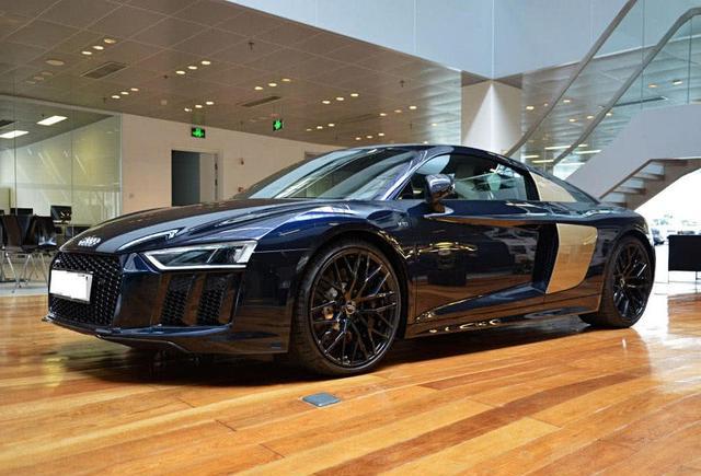 奥迪最豪车亮相北京车展，售240万，可宝马奔驰看了直接闭嘴