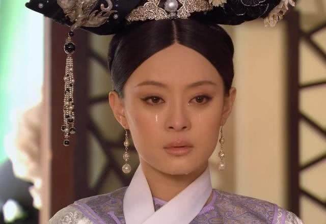 甄嬛传:沈眉庄葬礼上,浣碧的一个动作,让玉娆从此心生厌恶