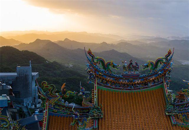 台湾省的GDP总值, 与中国内地哪个城市相当?