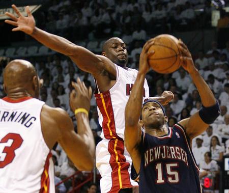 NBA后卫盖帽排行榜前五:现役仅2人,1人有机会