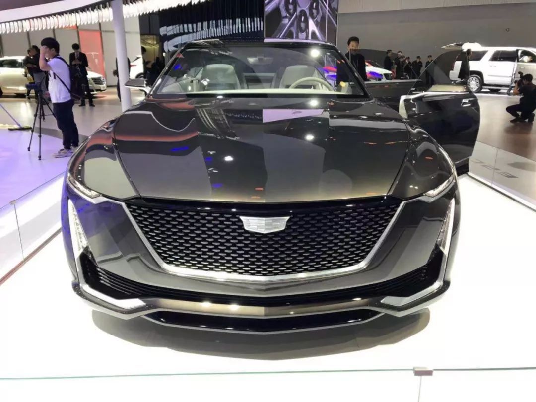 凯迪拉克ESCALA概念车亮相广州车展