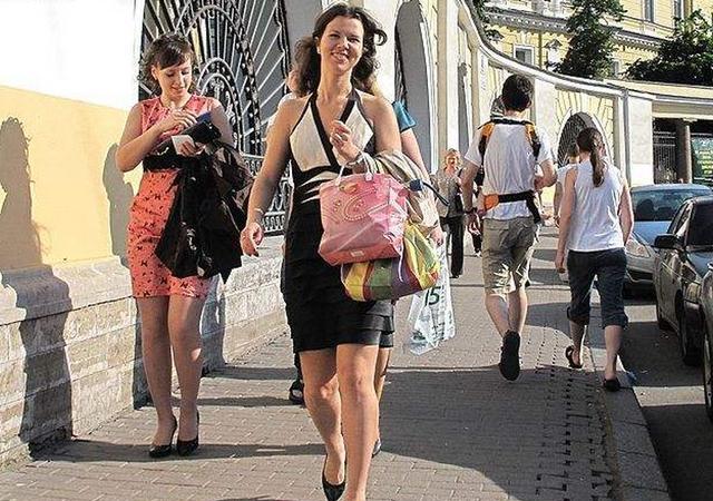 跟俄罗斯关系最好的国家, 国内美女成灾, 外嫁只嫁中国人