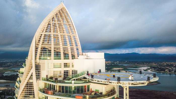 720°航拍: 中国第一家七星级酒店