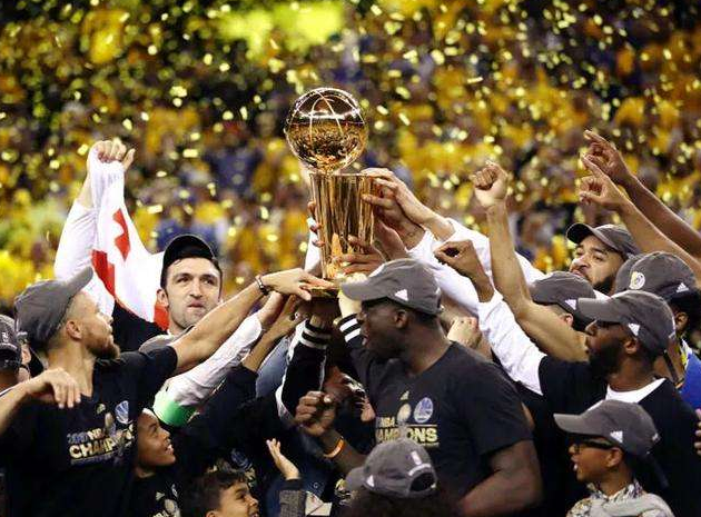 NBA勇士明年怎么保持陈容是个问题,未来火箭