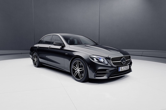 AMG E 53三厢版/旅行版官图发布