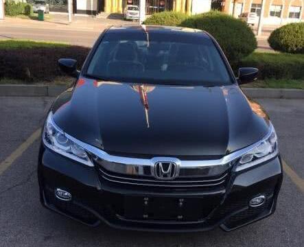 雅阁大空间还省油，2.0发动机配无极变速器很完美！