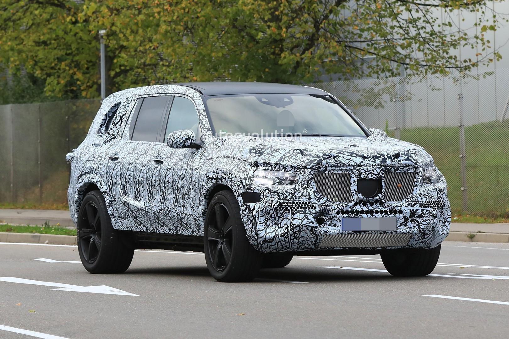 持续发力超豪华SUV领域，奔驰全新一代GLS即将问世