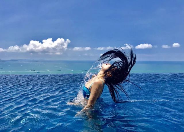 曼谷芭提雅,2018抖音玩法!你看那个小姐姐又去芭提雅玩水了!