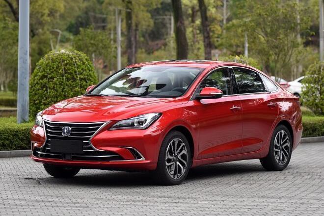 确定还买大众朗逸？这货颜值堪比宝马，国际大厂品质不到8万！