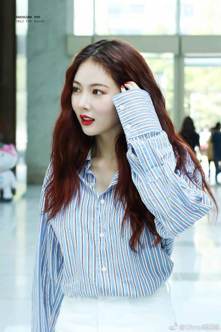 26岁金泫雅衣品飙升,浴缸照片身材火辣,网友:1